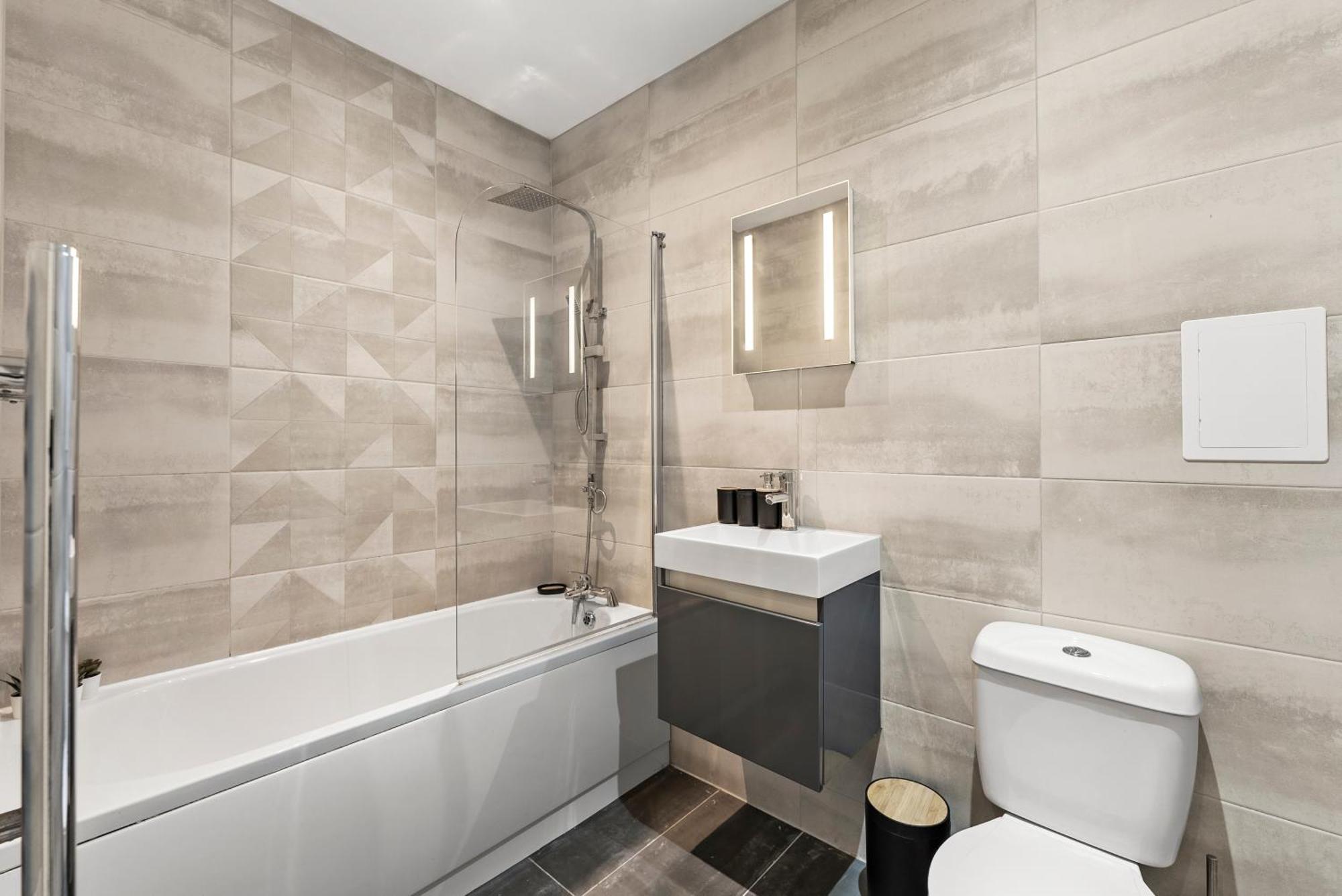 Comfortable 2-Bedroom Stay In NWI Dış mekan fotoğraf
